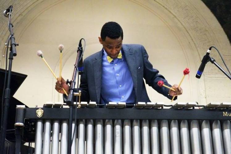 52565921_2095991897113119_887911091751878656_n